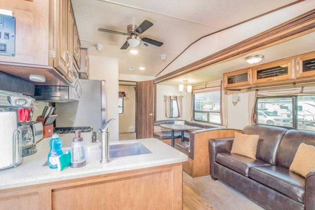 Hébergement de vacances Rv Rv Iii Fully Setup Ok43 *